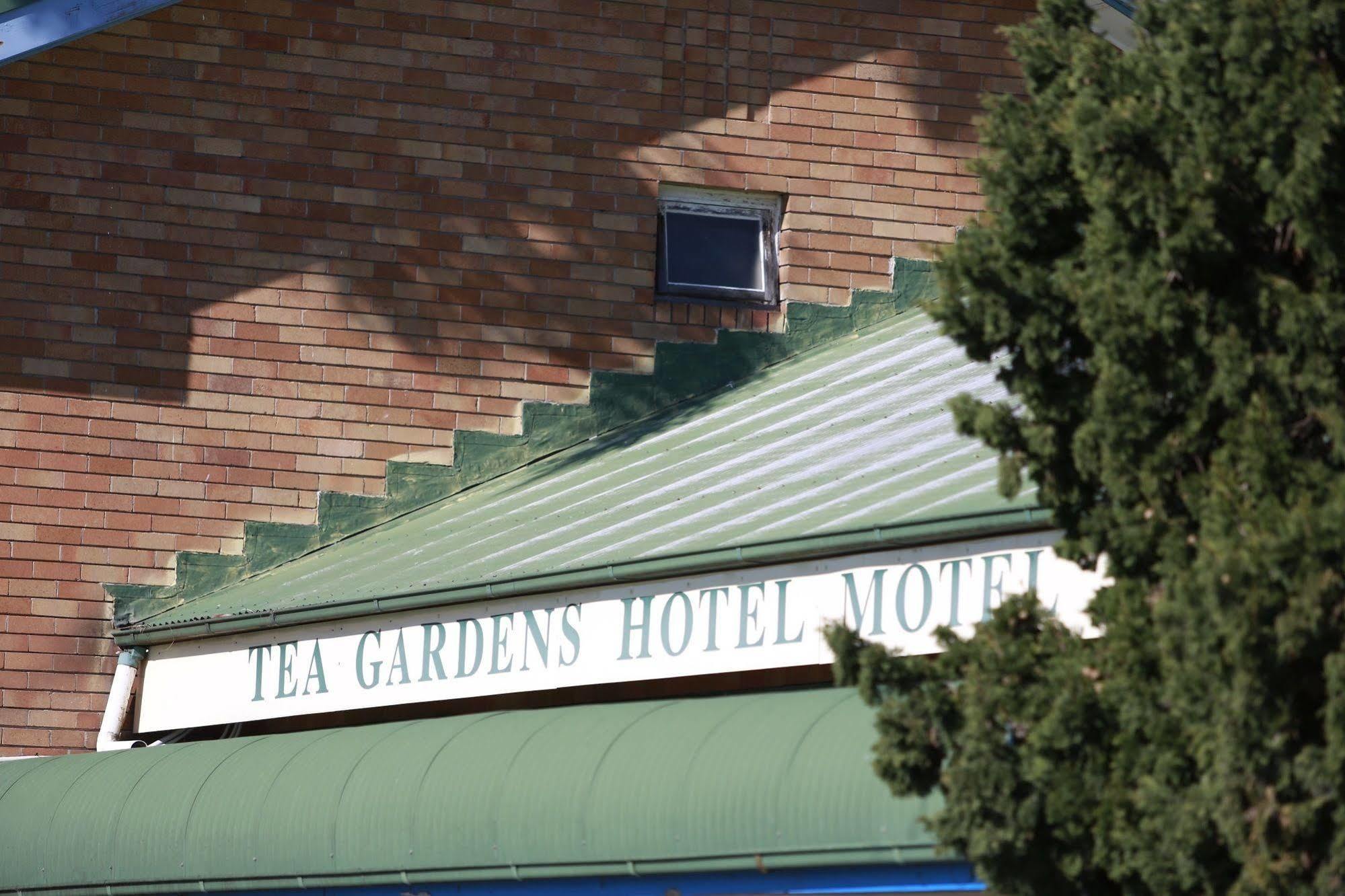 Tea Gardens Hotel Exterior photo